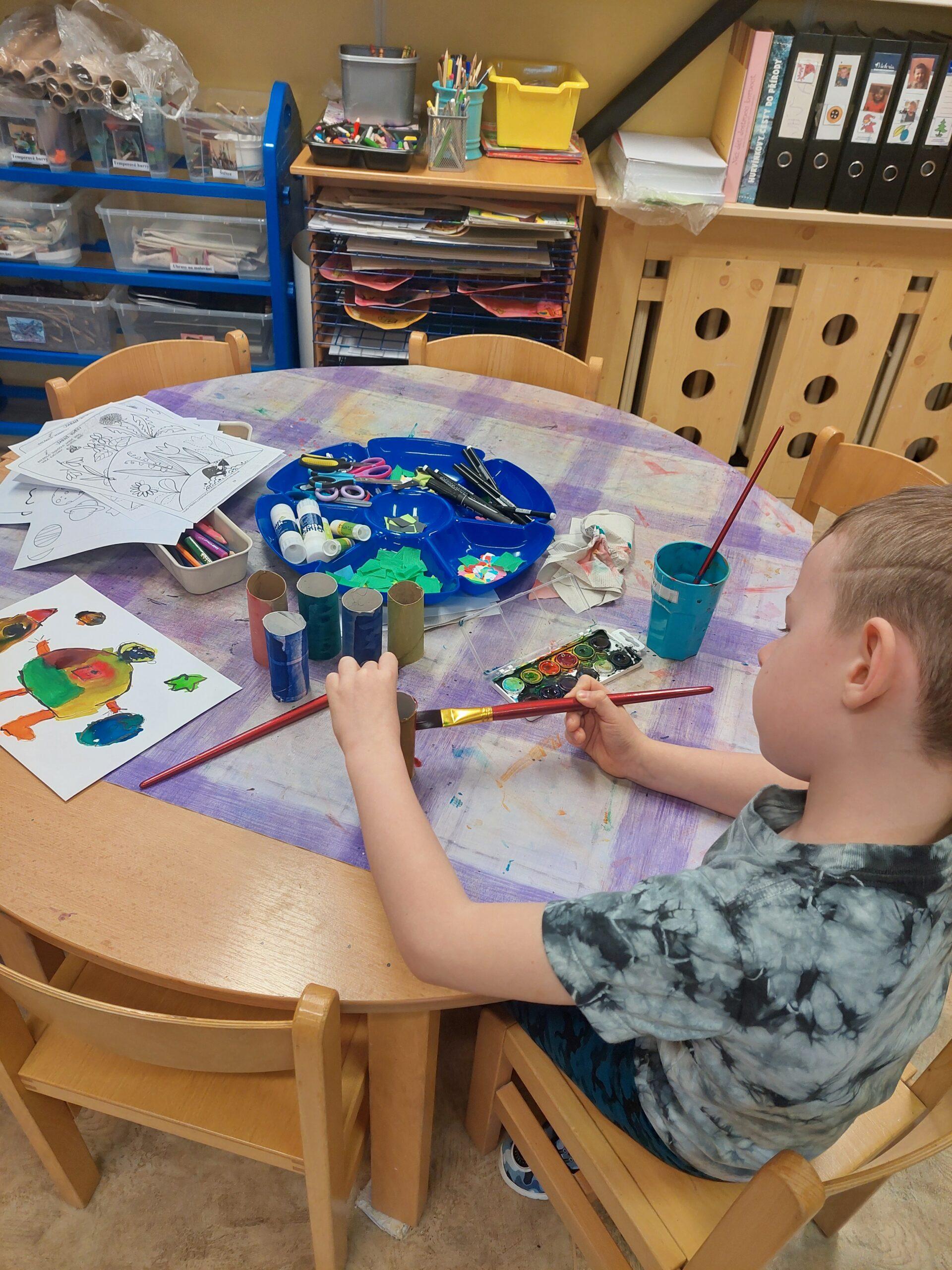 příprava zahrádky v truhlíku (2)