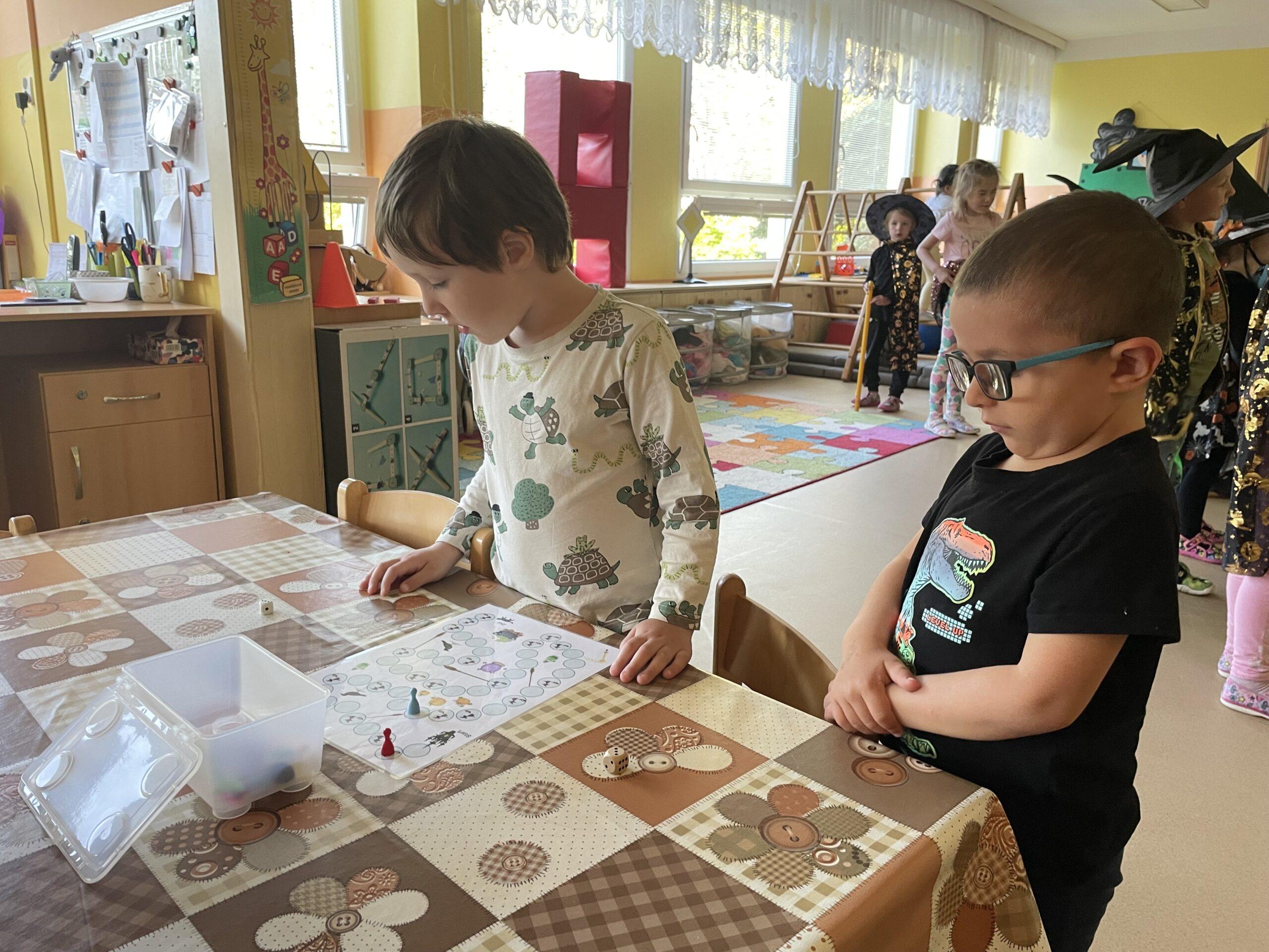 Čarodějnice C (6)