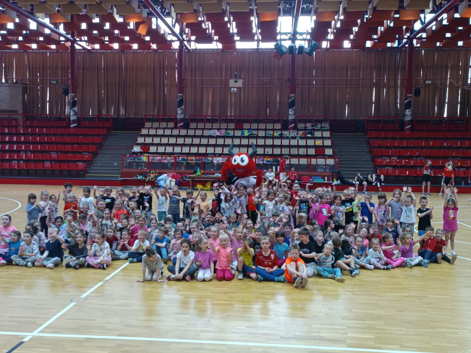 Florbal 14.4 (9)
