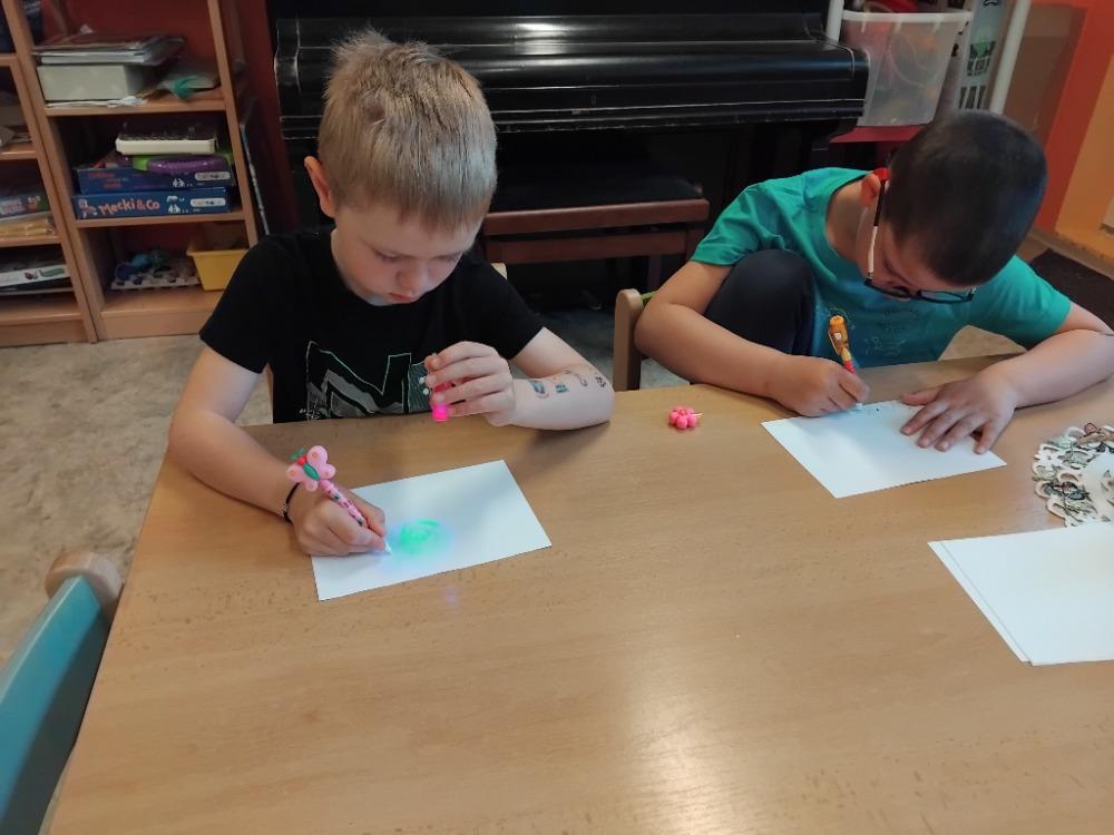 kouzelná tužtička (2)