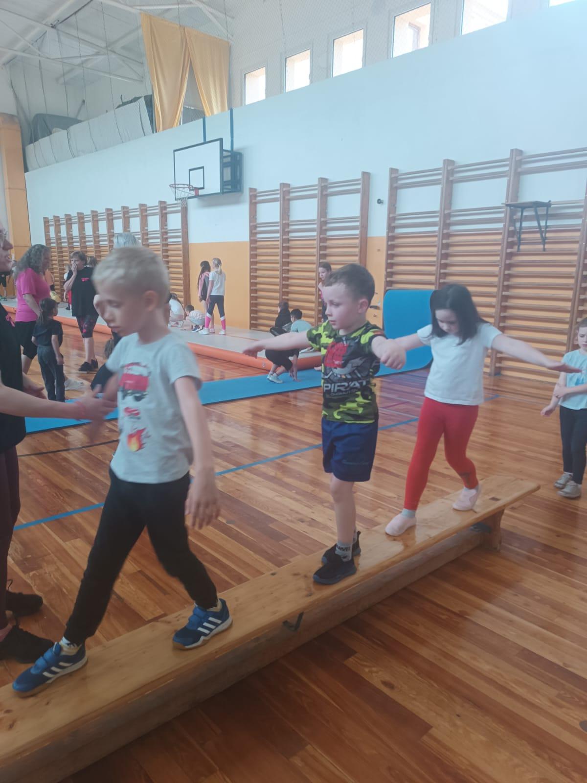 Gymnastika hrou (5)