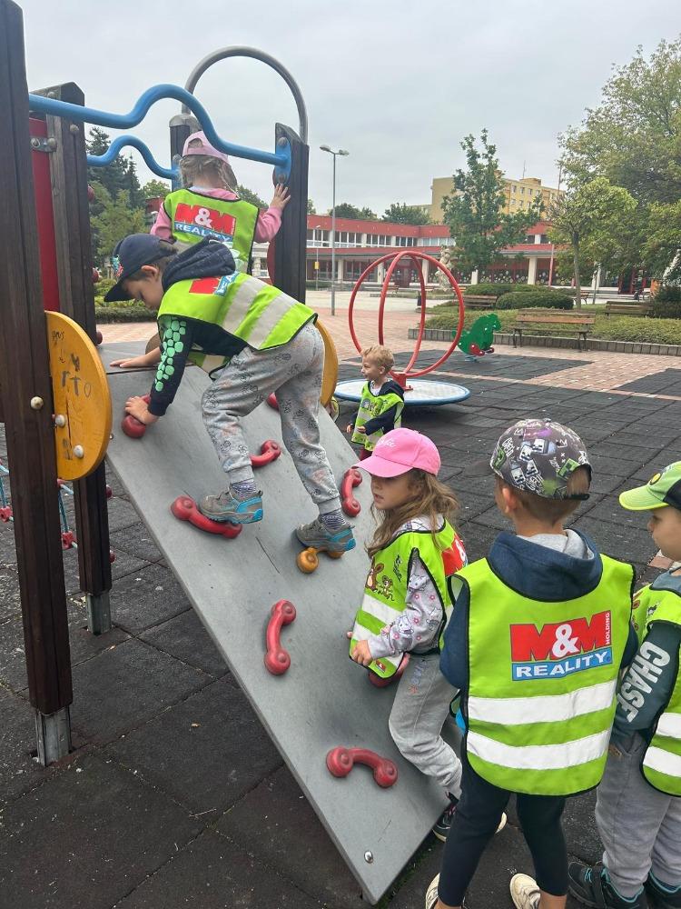 Třída D září (10)