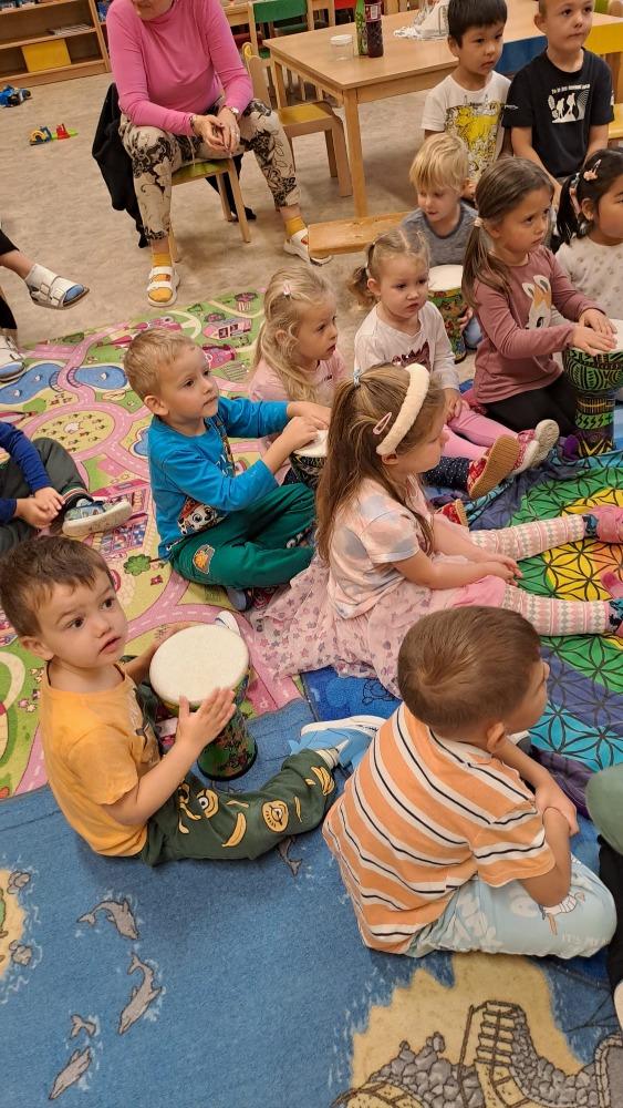 Muzikoterapie 8.10 (2)