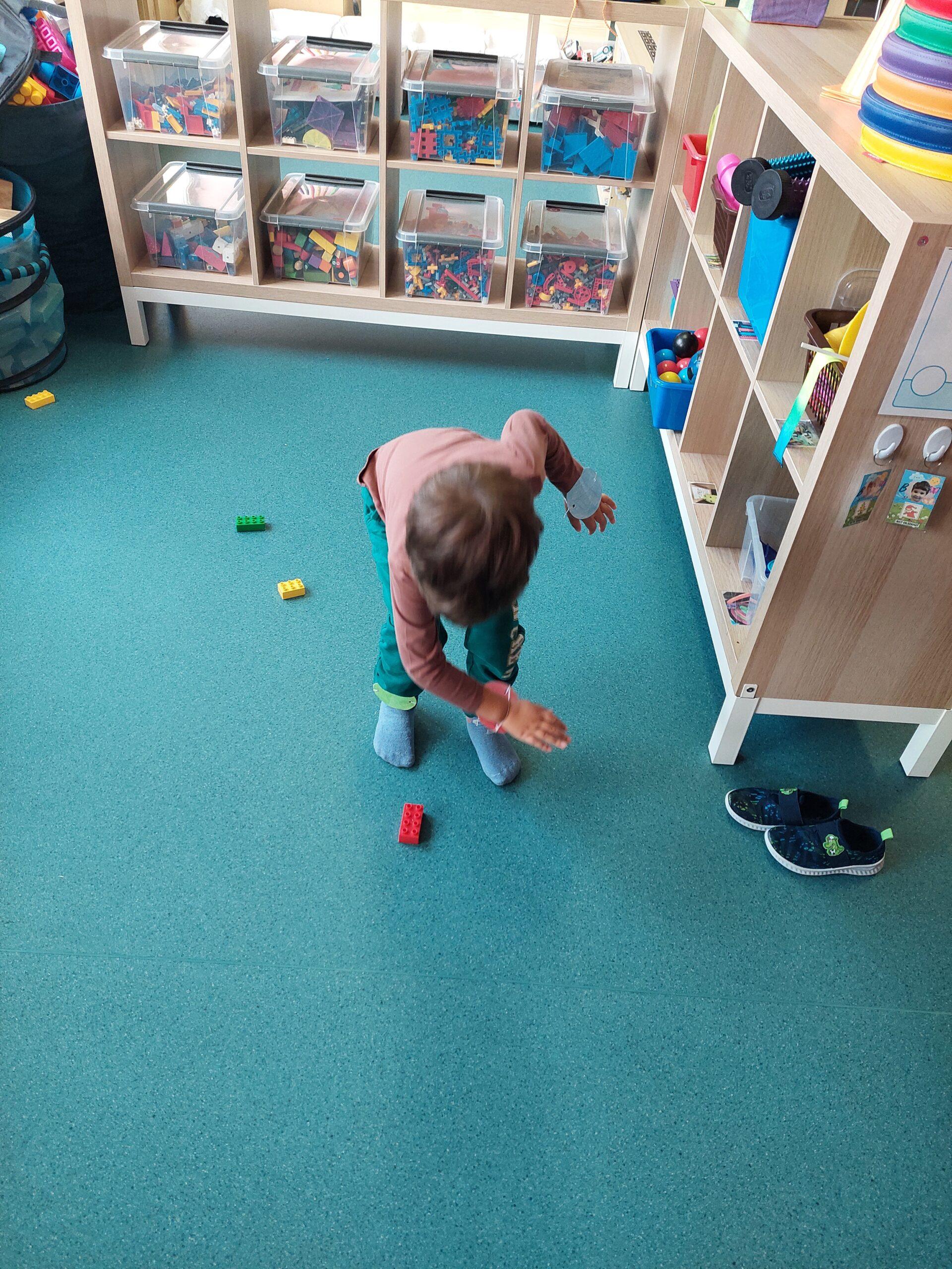 Pokus s pěnou, pohyb (5)