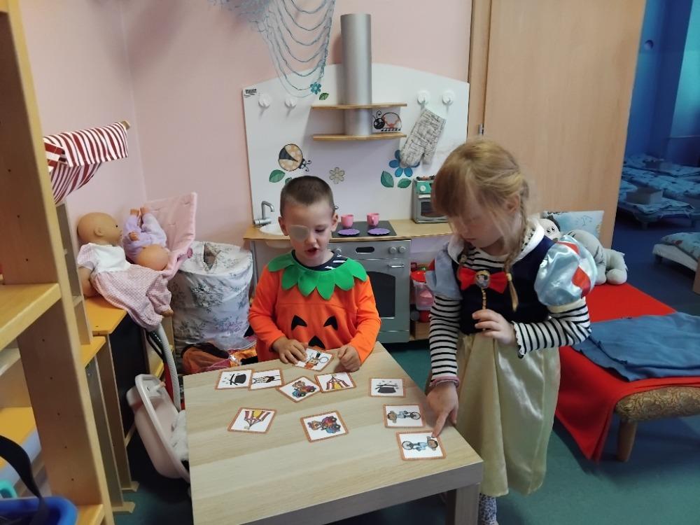 cirkusové činnosti (8)