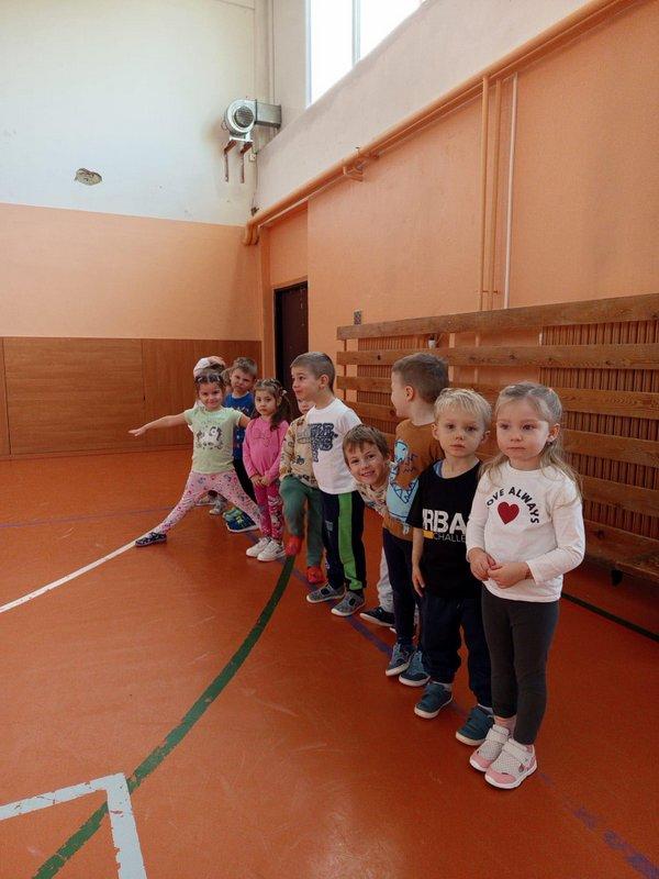 487736c3-e79a-4a8b-9459-147cdadd042f_001