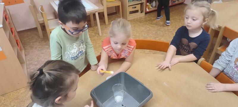 0df6bdb1-cf5d-4237-a553-e1f55ffa5533