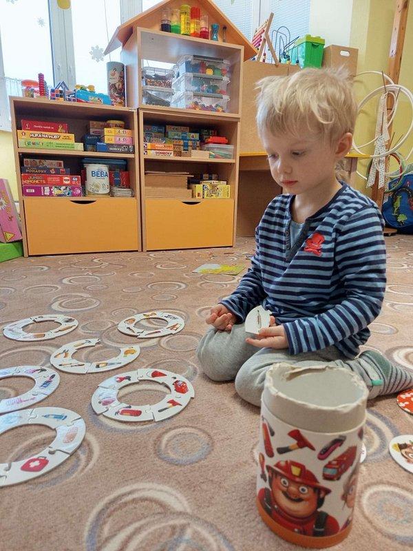 199d6de1-6930-44c7-8c45-94a6e1f290e8