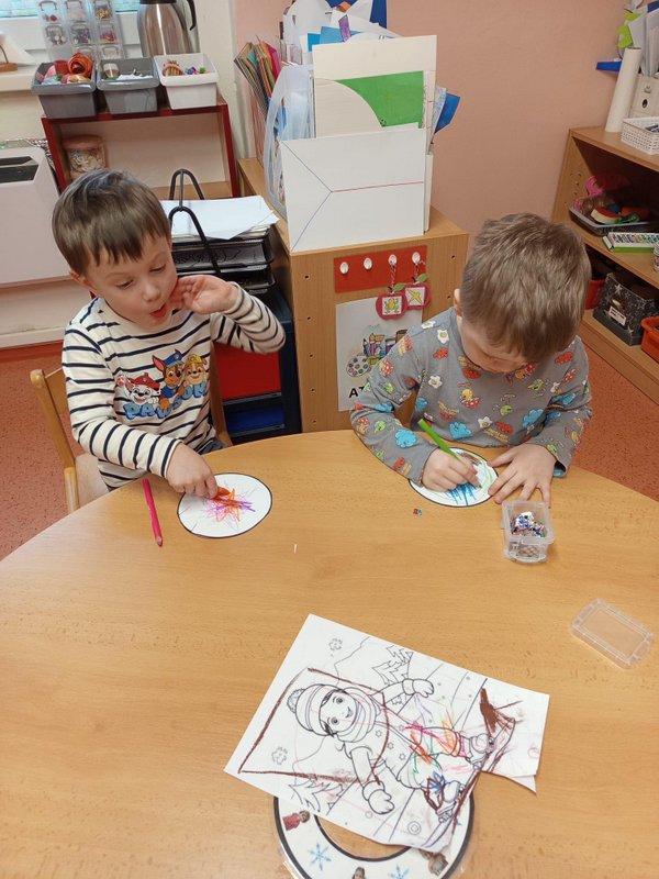 7efdf5d3-ab08-45ab-9f19-4640cc8268b9