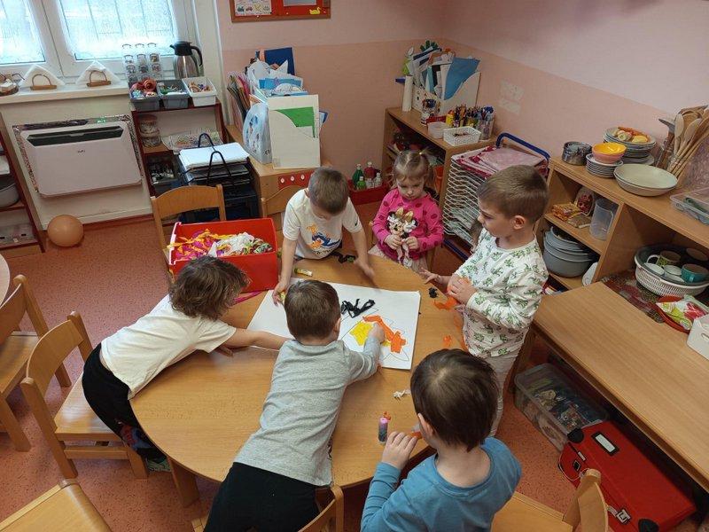 8f7e5243-fcda-4c26-bfc0-5fd9812a0fe7