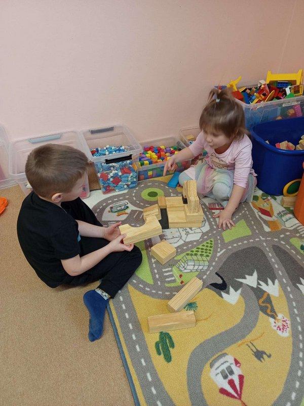 f5738959-1af6-4dc9-8578-5b5dd6b9d73b