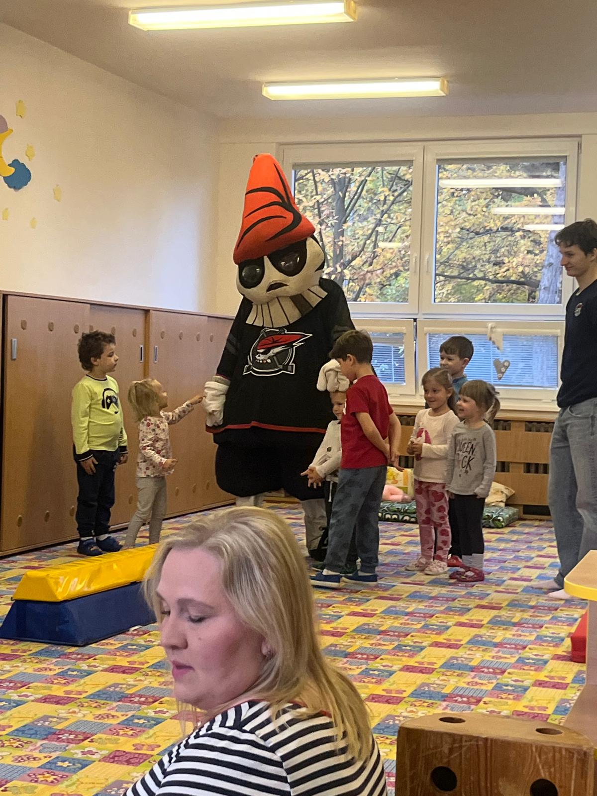 1a585b0d-ccab-4a58-92ba-689531f5dfc2