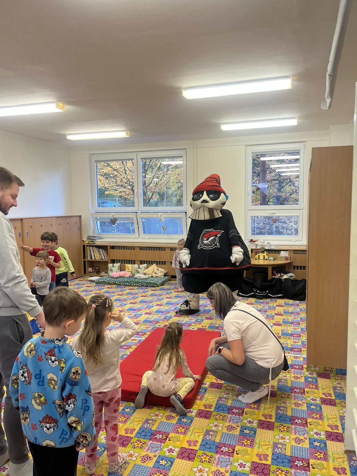 2128ec89-309e-4bcc-ac43-352ccc046095