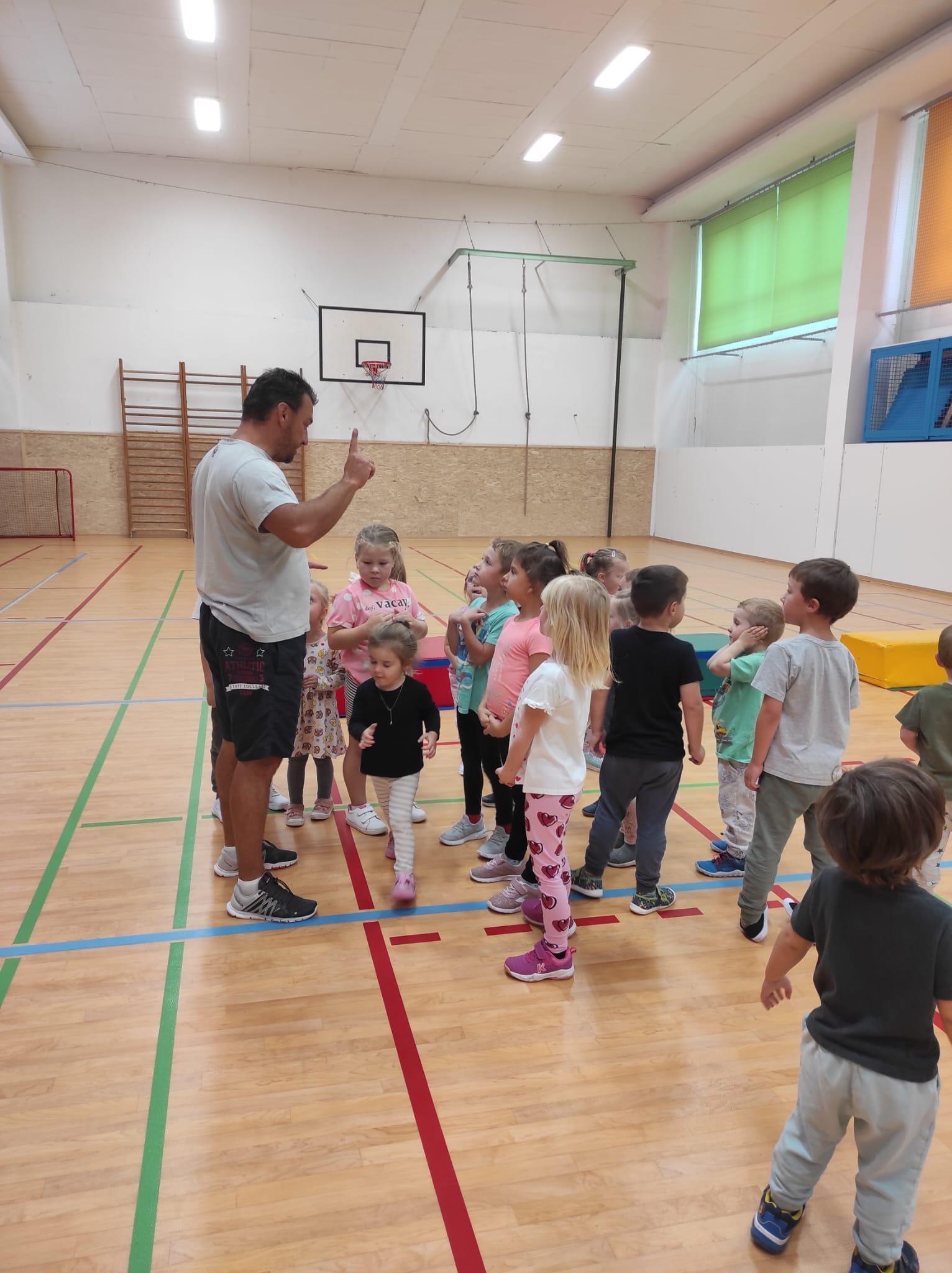 48f66d9f-1762-4954-b817-c5ba4cd780a2