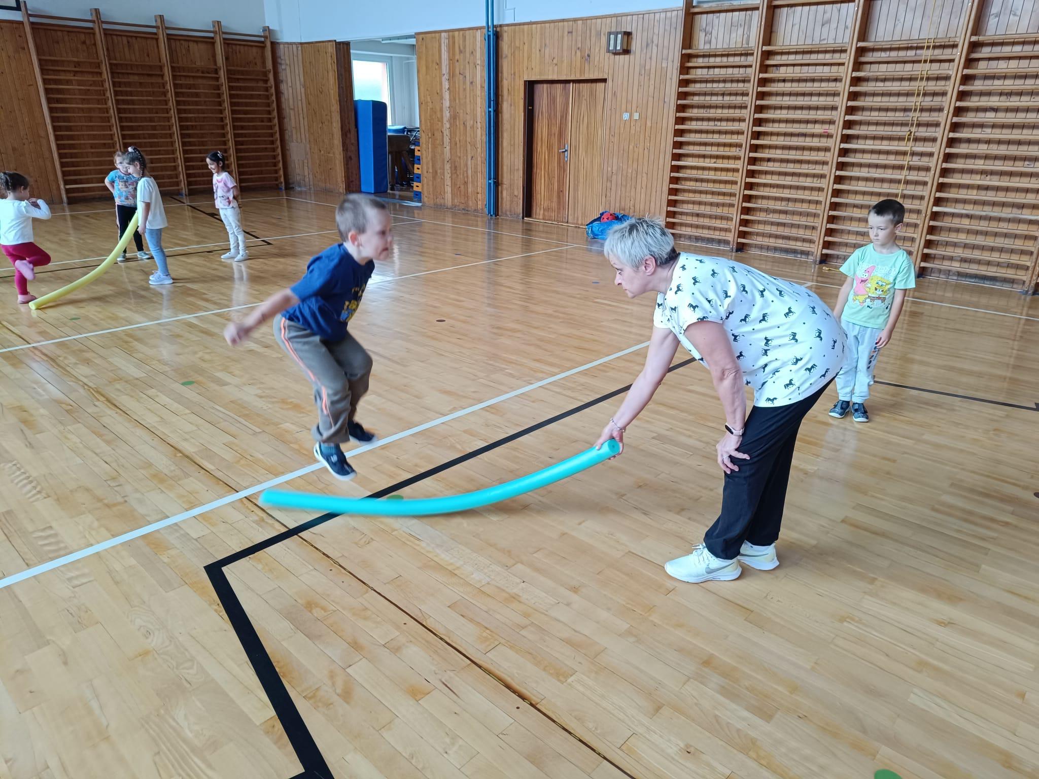 05d2890a-8b6f-42b1-bd57-45c53552fed1