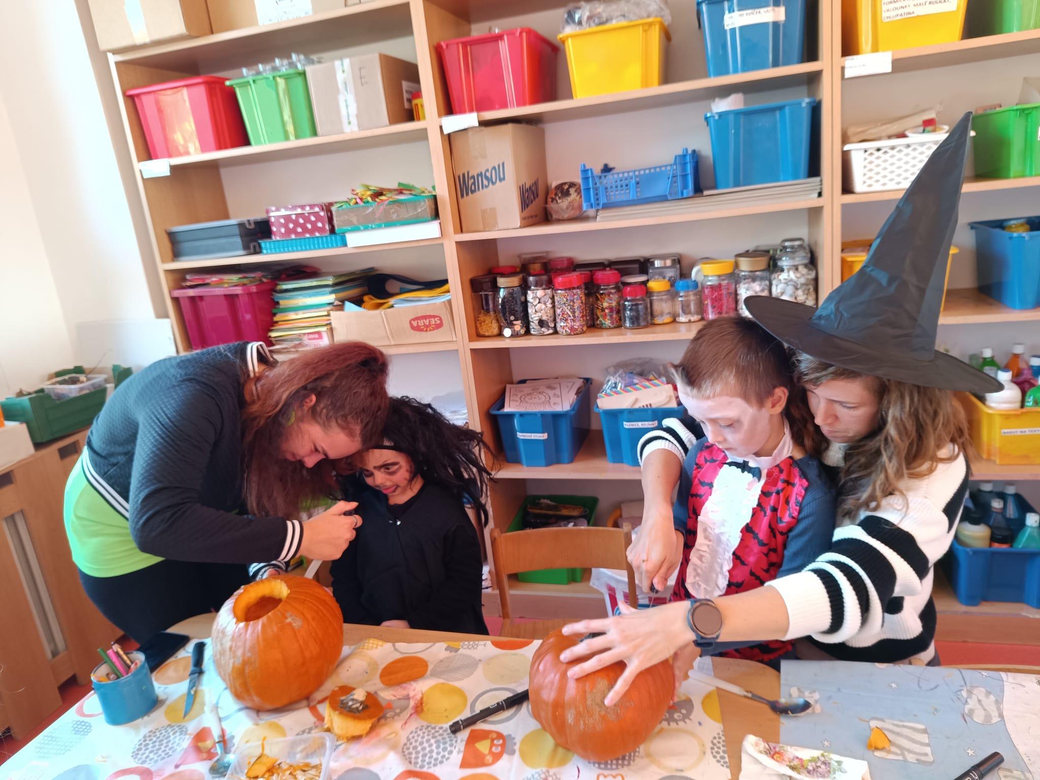 592ac1ec-4f02-46ef-8700-7fce249f4ccd