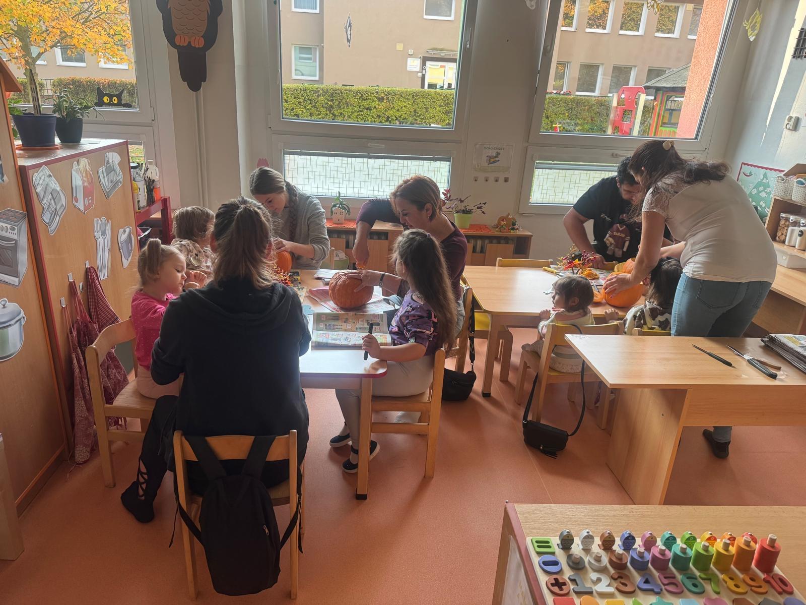 64495300-2a2a-4719-8387-782faaa7d354