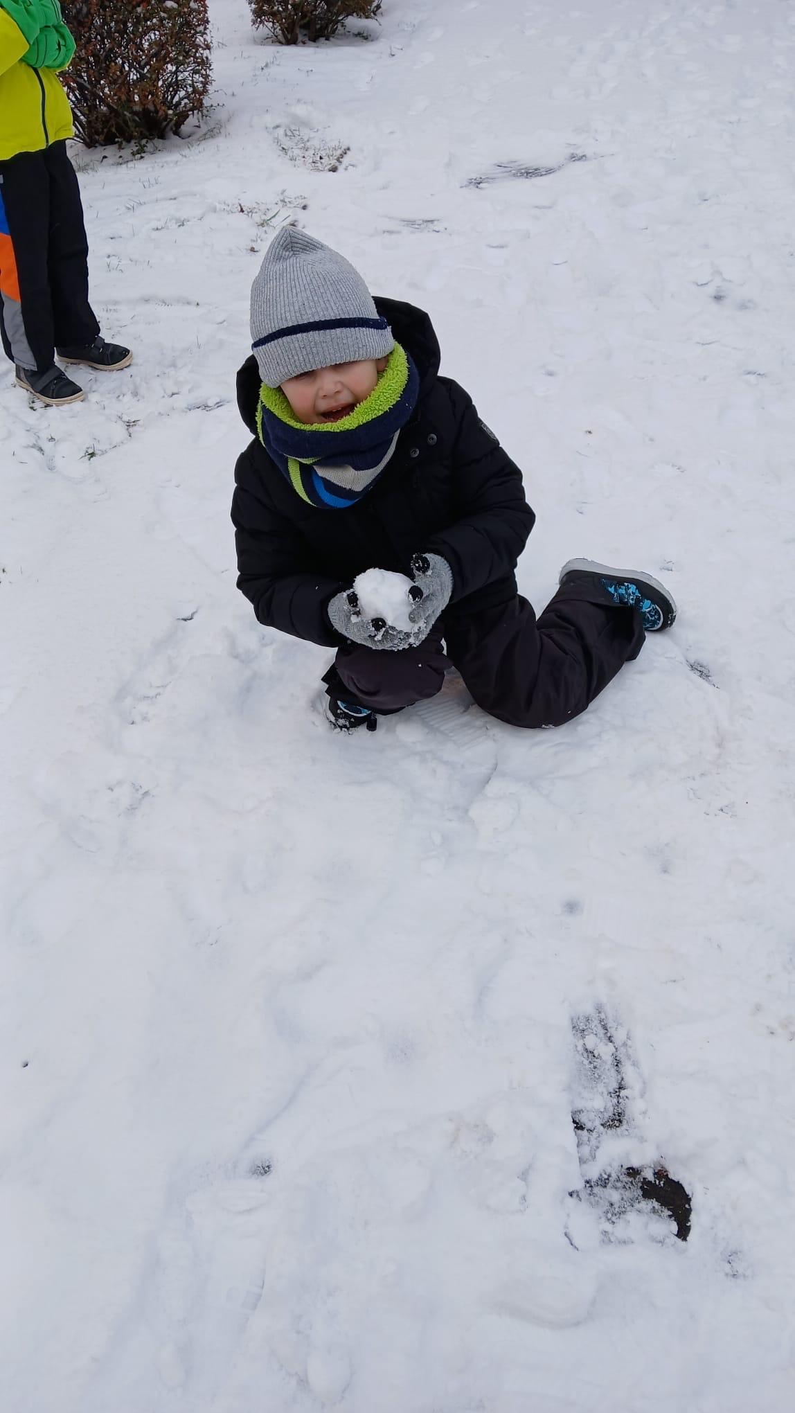 a6c11794-3b6f-496f-b9ce-4fb9942d3462