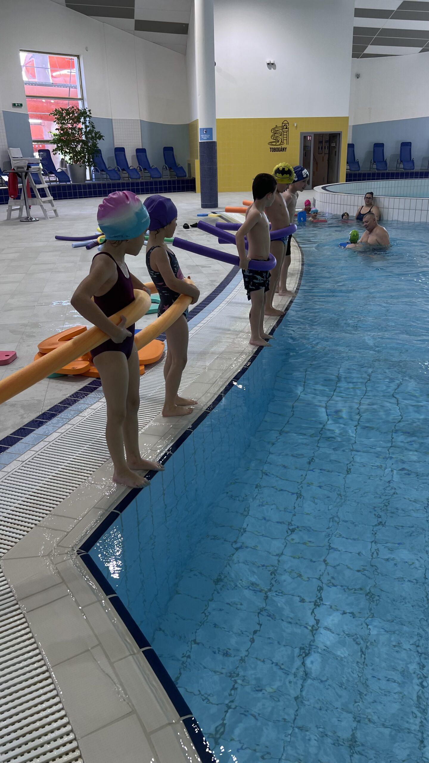 534D0F02-3907-4085-B961-00458F476F4B