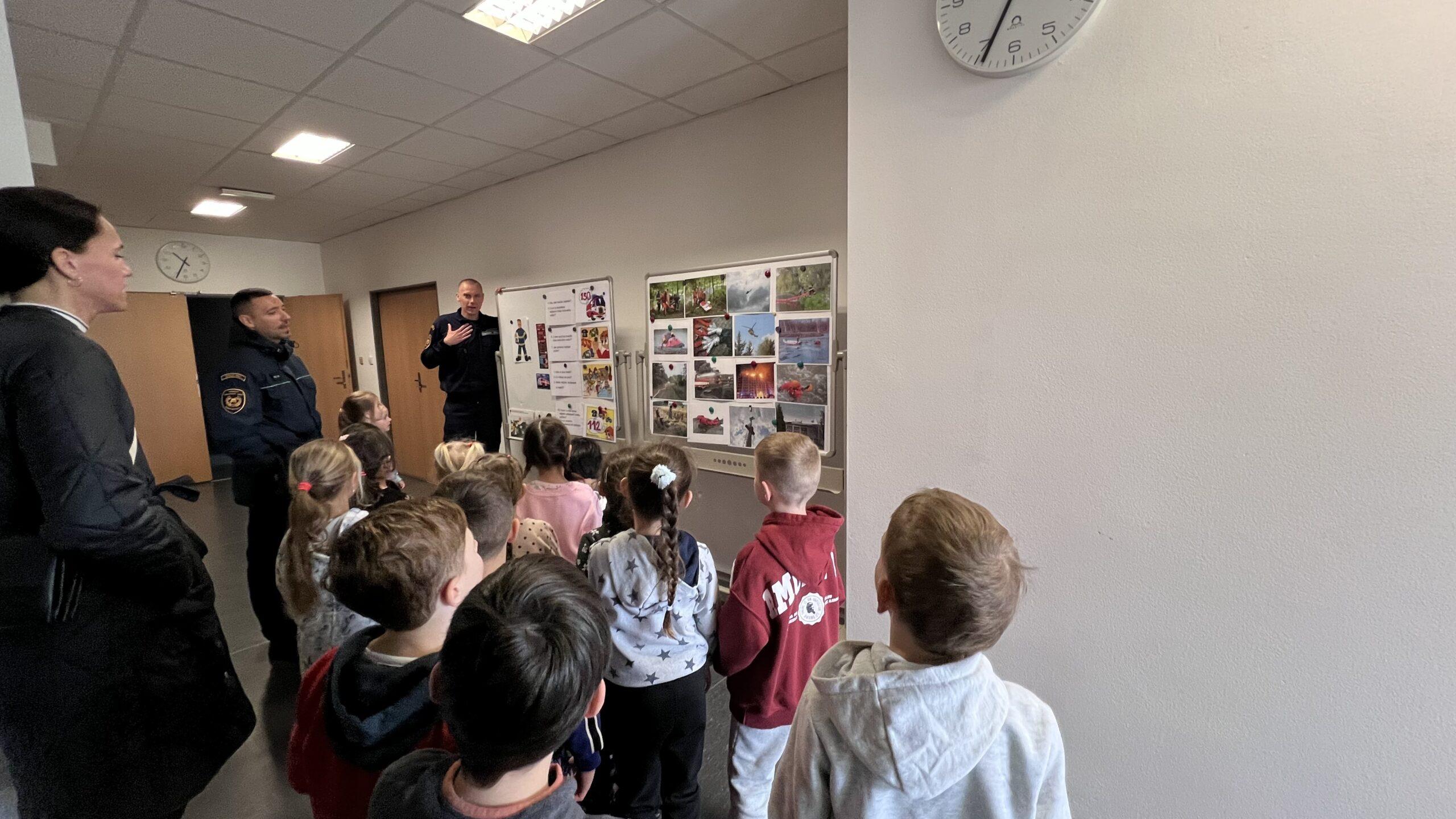 83CC03E1-434B-481A-814D-68F58A3E6F5F