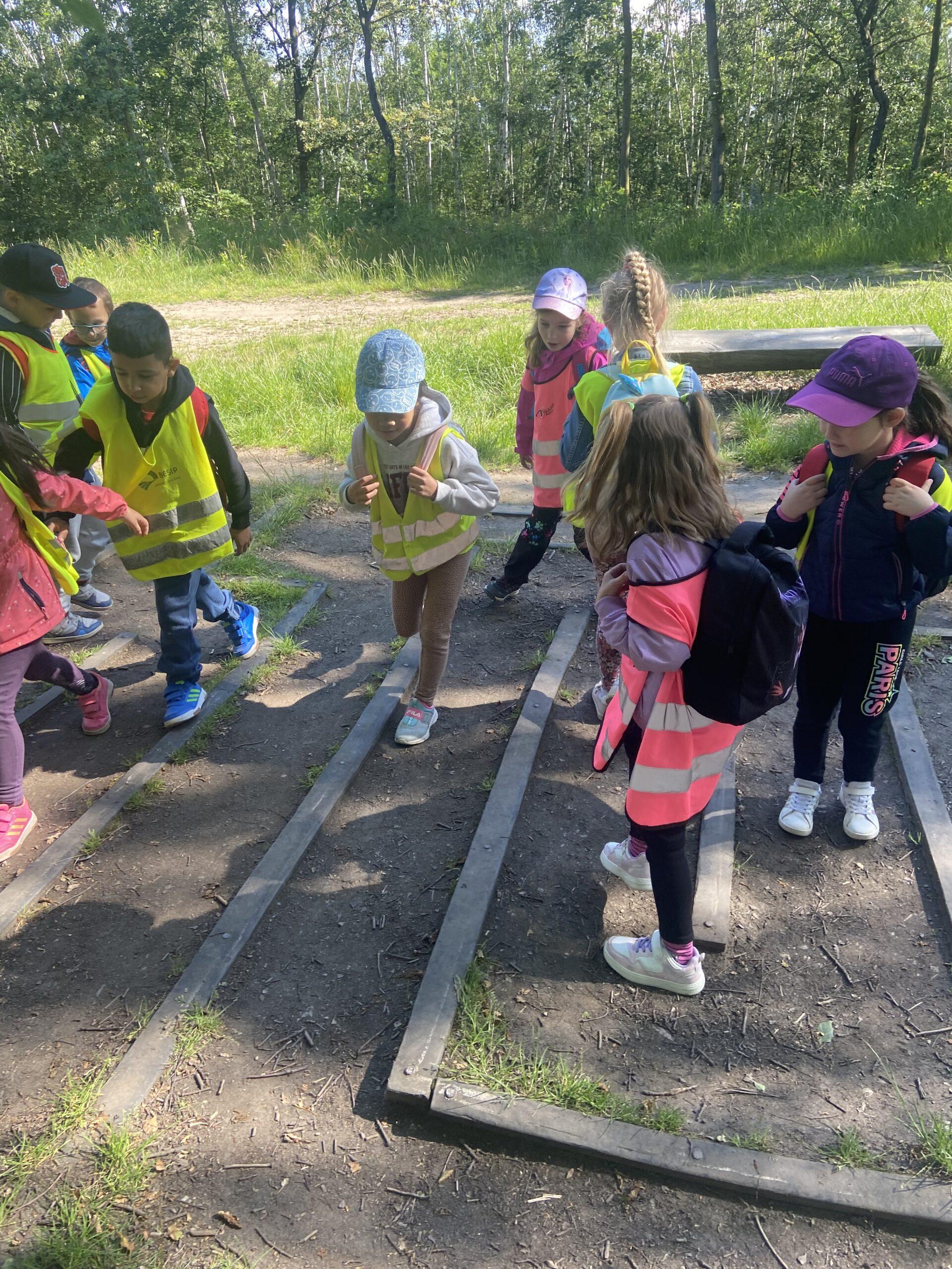 29E02CF0-2B51-40D1-8C3B-6291A421B6CC