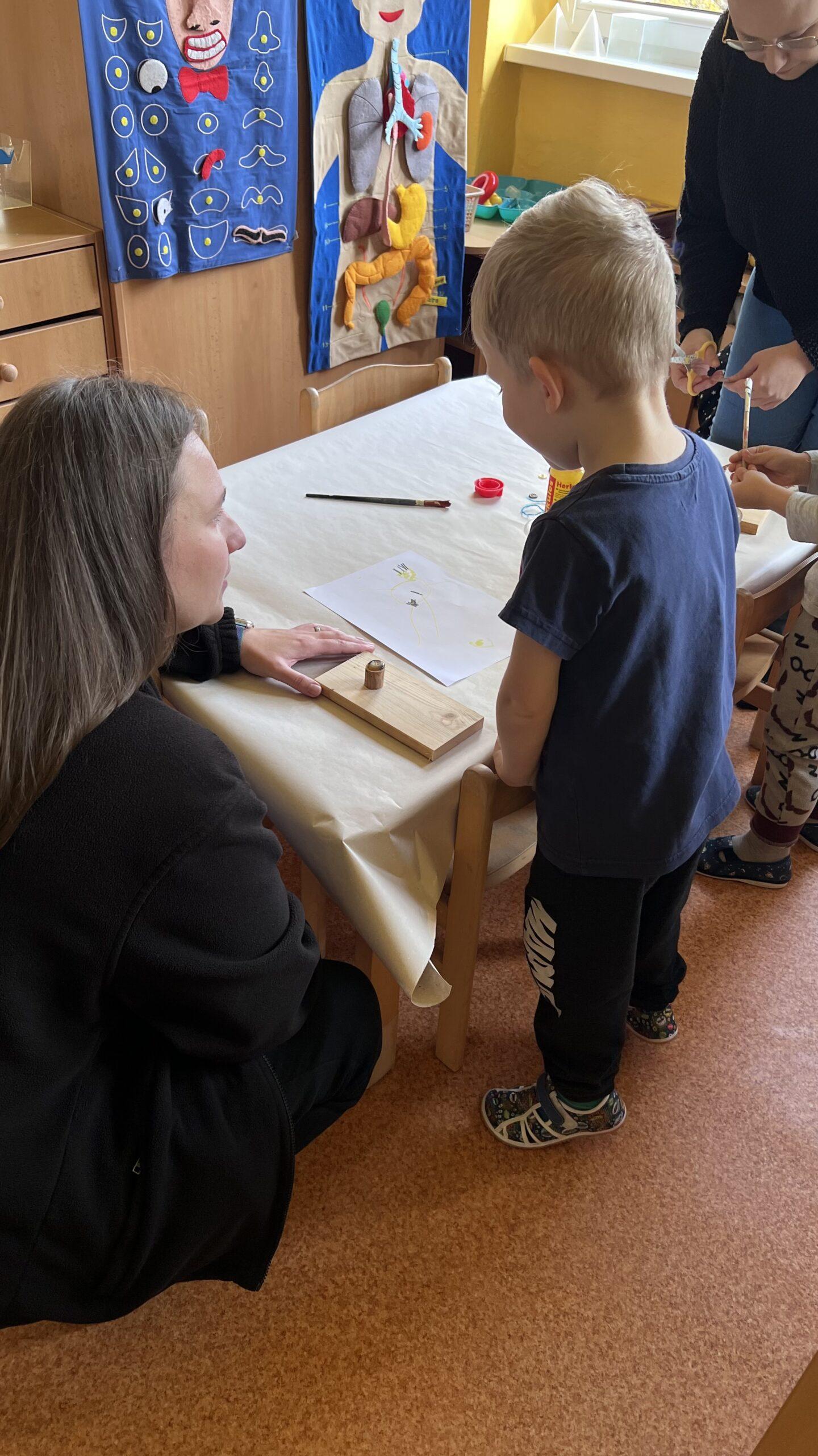 4F3F6295-0490-4D36-81E1-15993586AC40