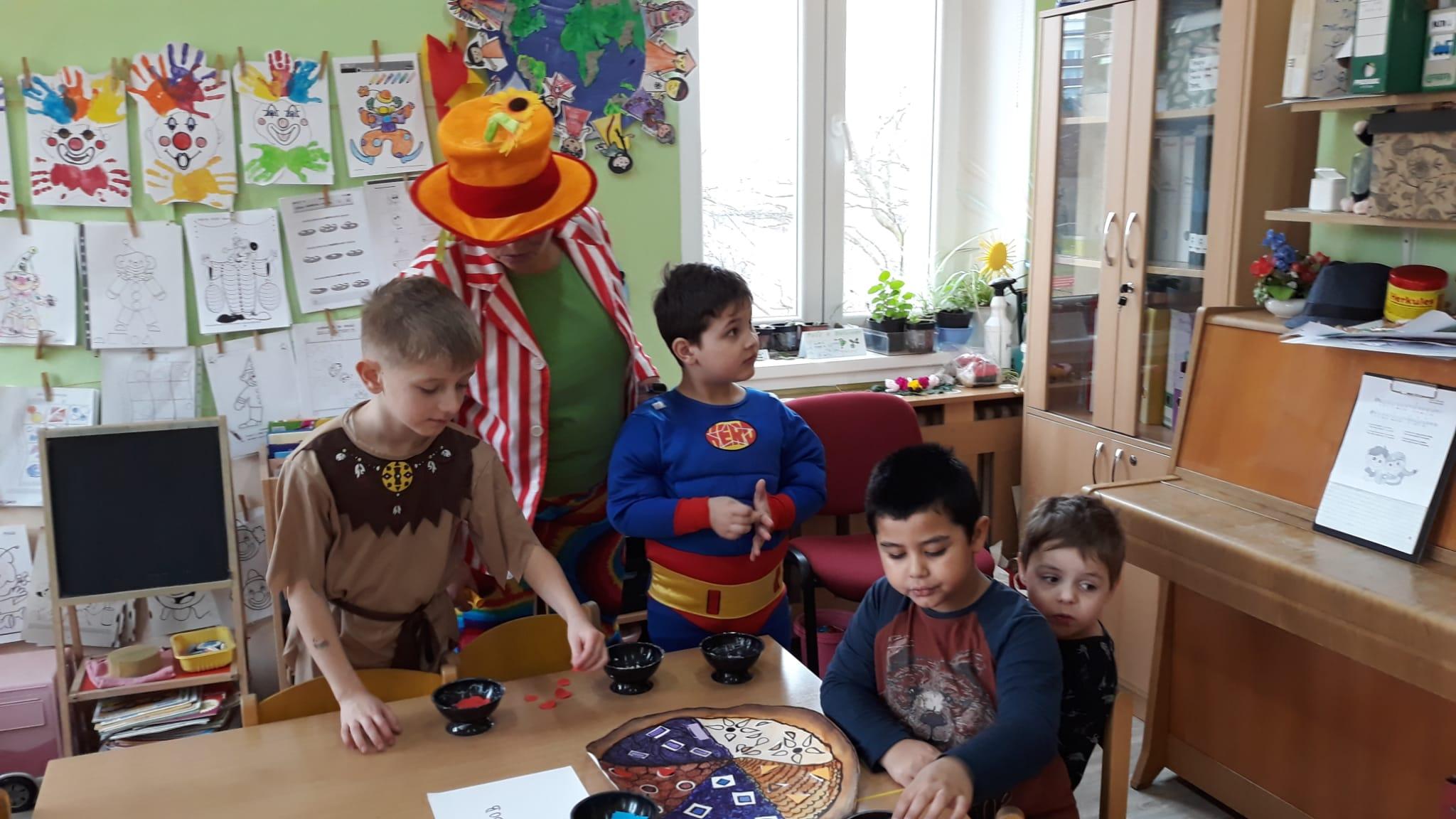 karneval žabičky únor (7)