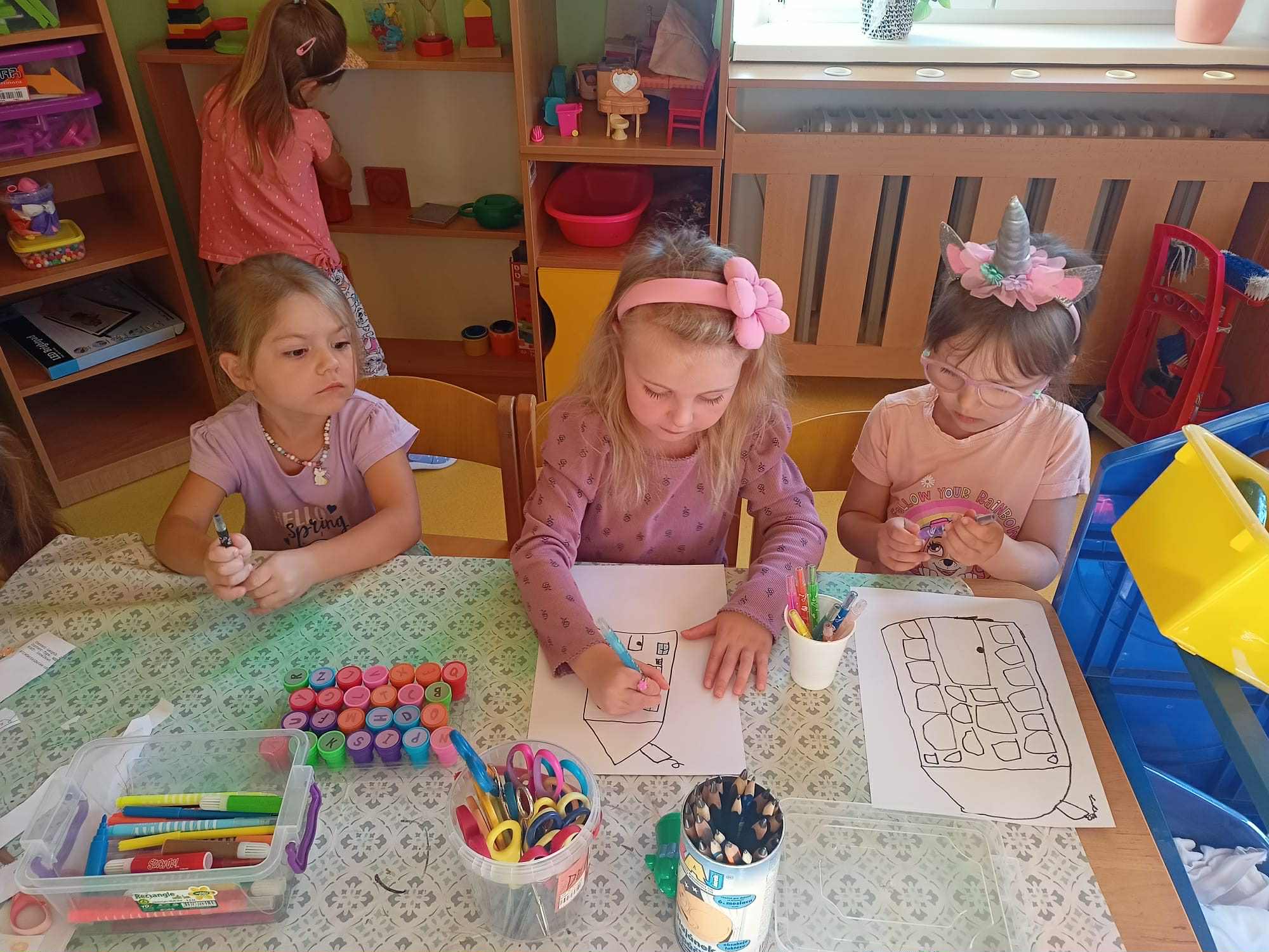 2fd52527-234b-4f81-945b-6c21f428b646