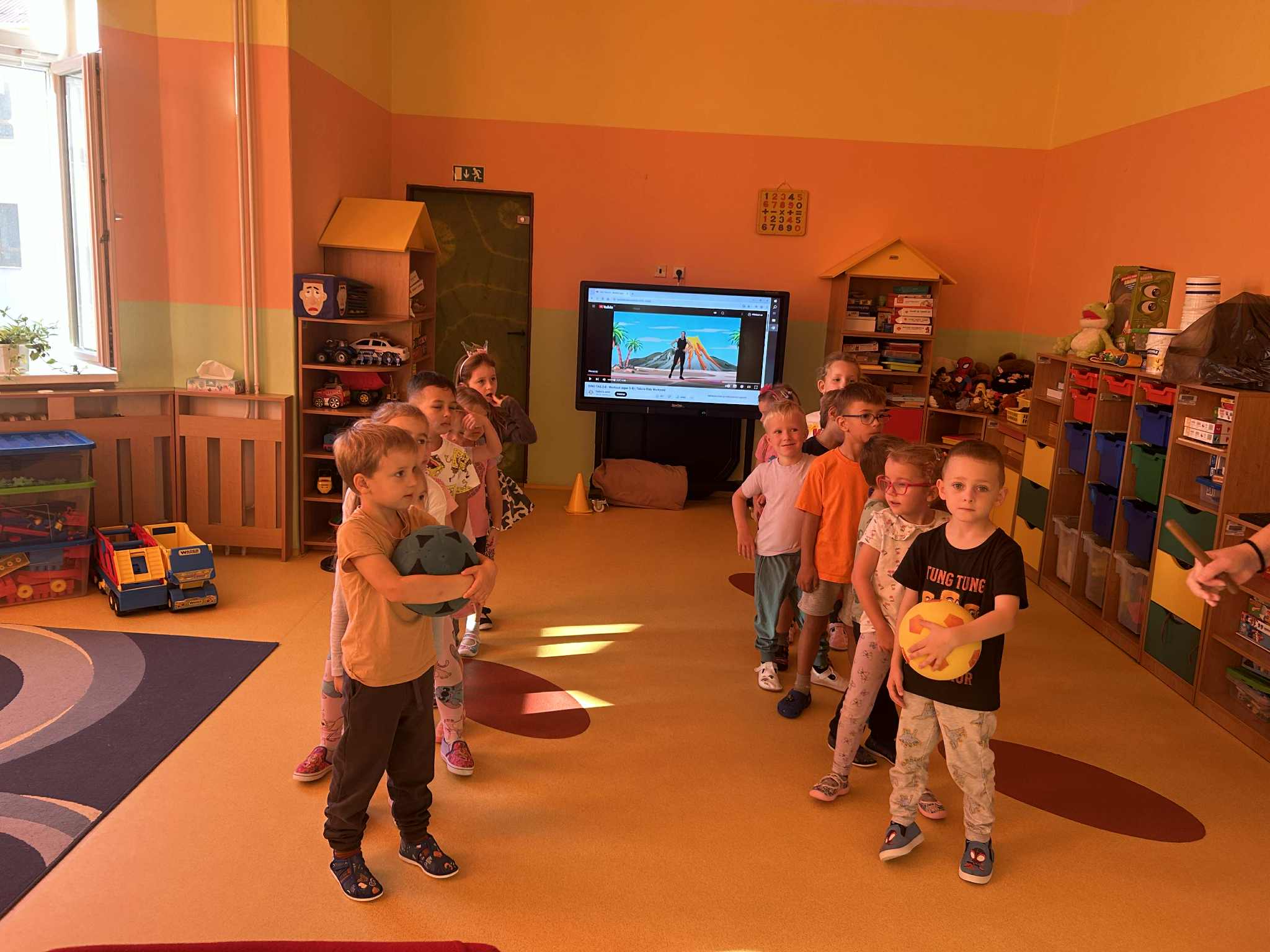 6a8360af-daf9-4af2-80ec-ec75cc4e9ffe