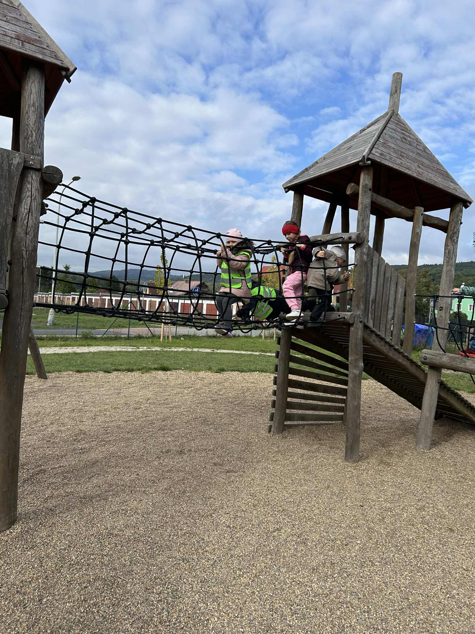 82073c82-c3da-4bb9-8120-df9a09f5e664