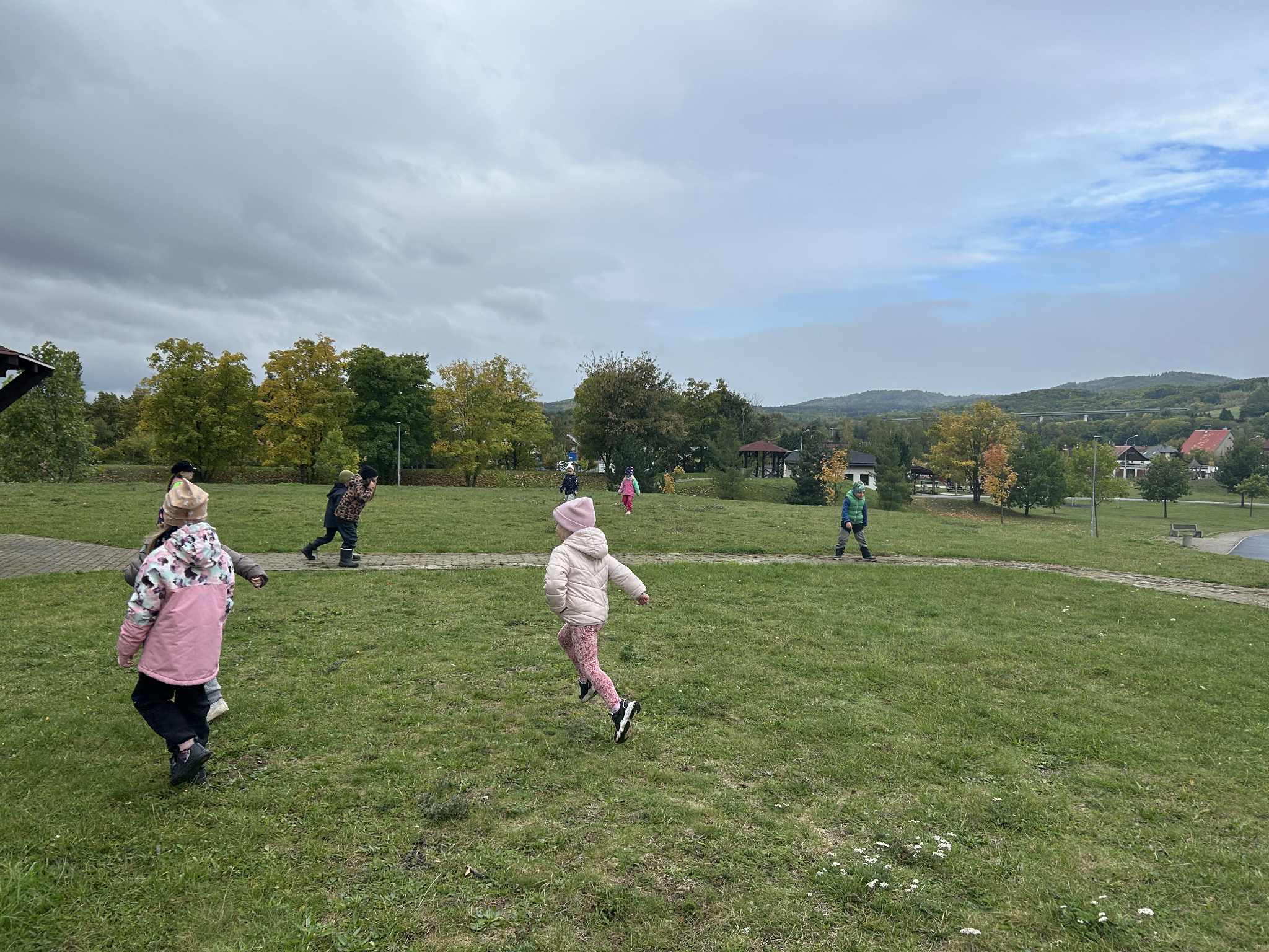 69a737d5-a149-4eec-ac80-bac9c3112161