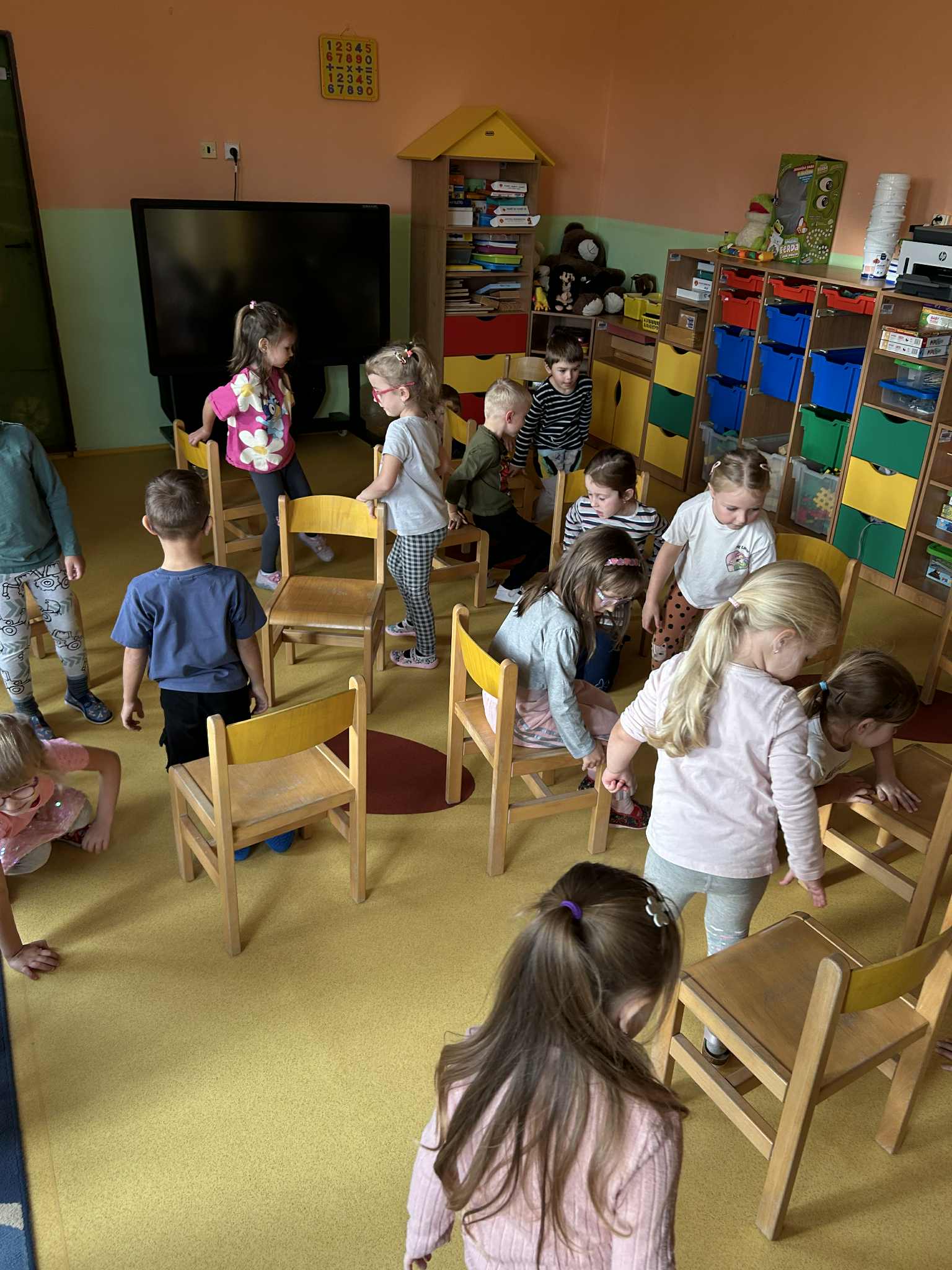 0a3c8885-e6a1-4dec-964a-b4f52622cd9b