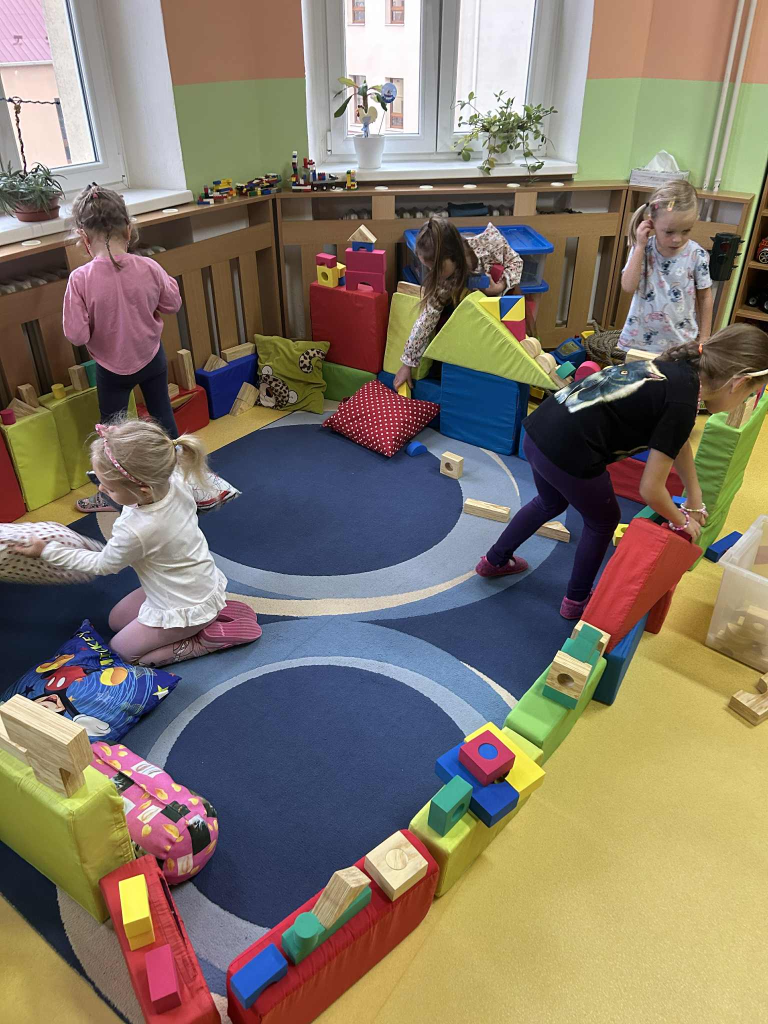 1f2302b3-46c7-4970-a6b8-5bf045ad899a