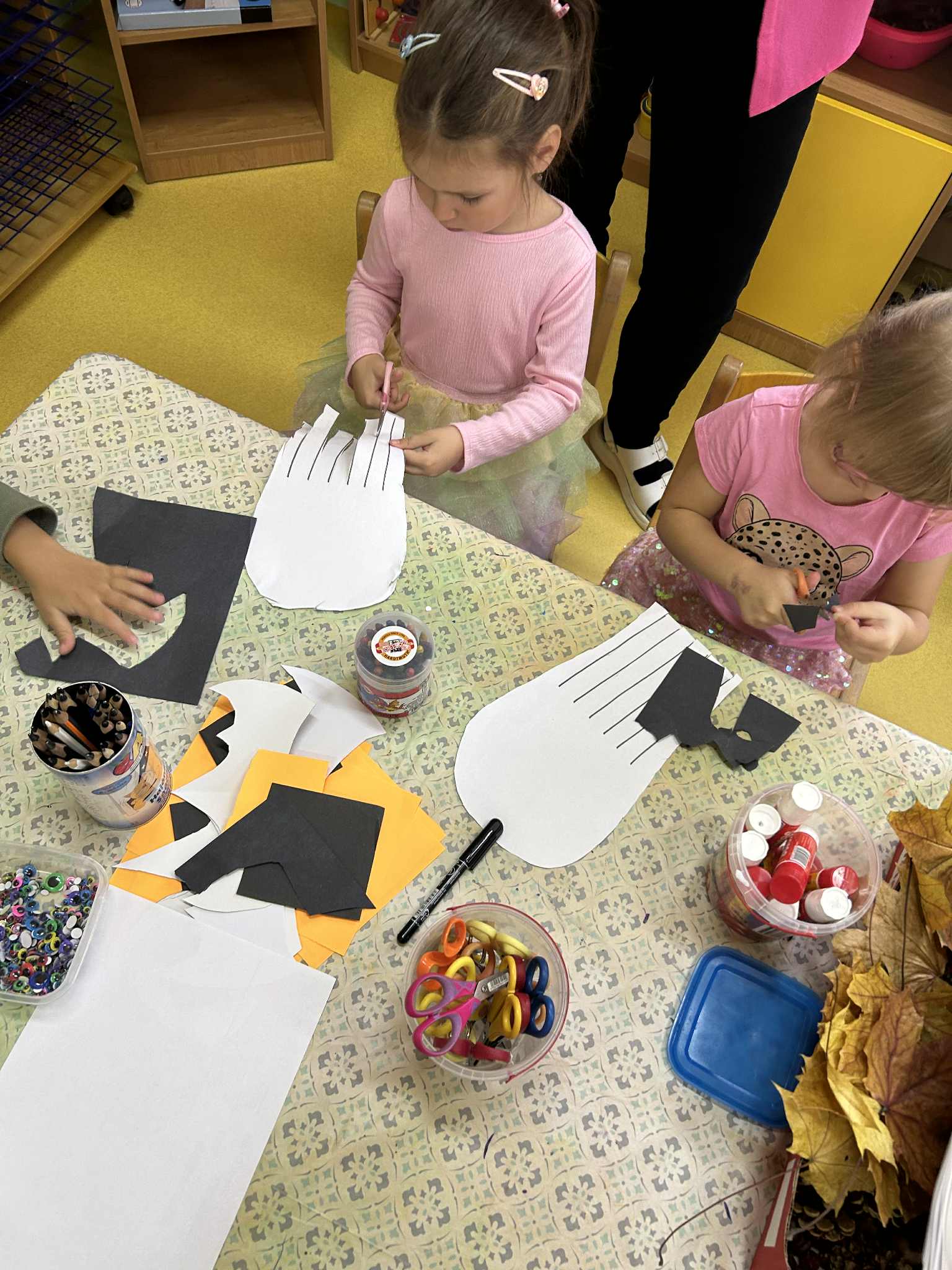 68721739-cc79-44eb-941e-244fae594d3b