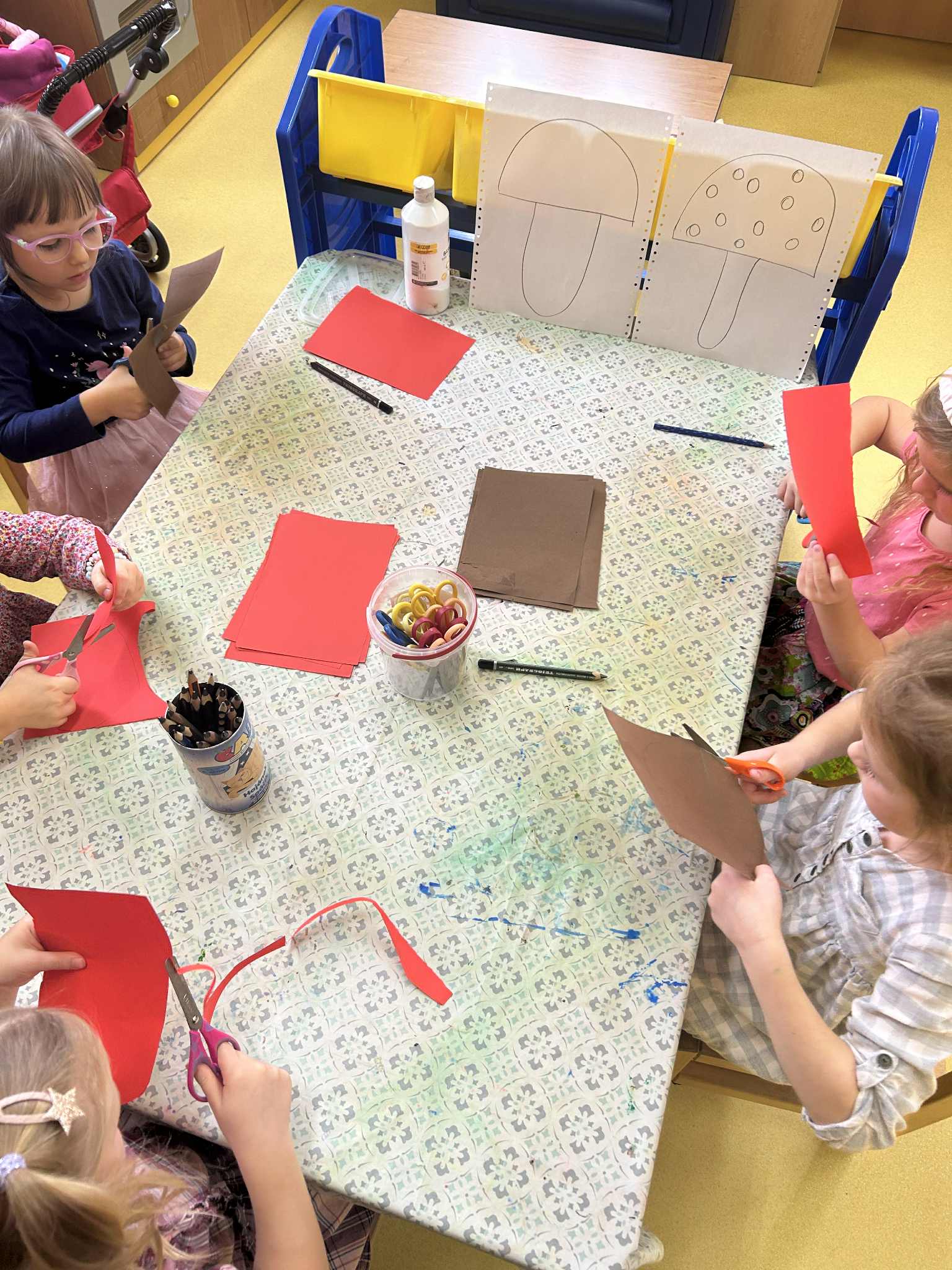 93bbb07b-e0c9-49ba-af53-b73177f399cc