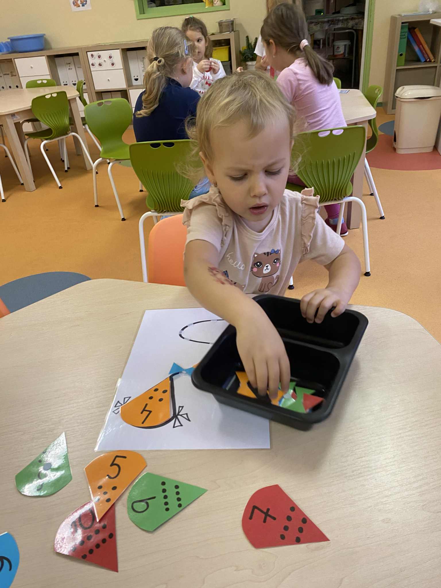 6fd3efef-9876-465b-8251-ce1d2876a594