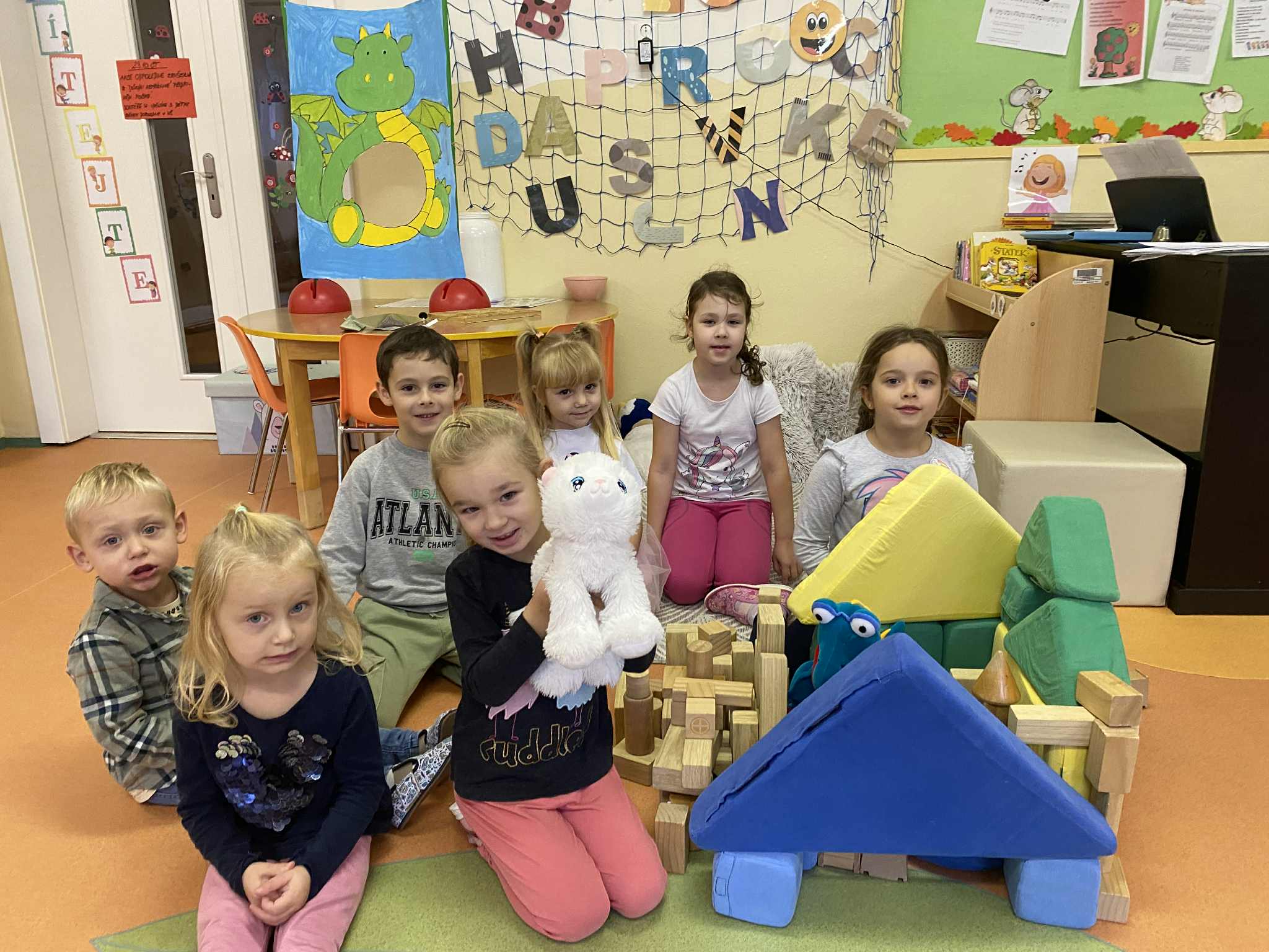 8e19d142-b53d-41ec-a6b6-cd03ecda8343