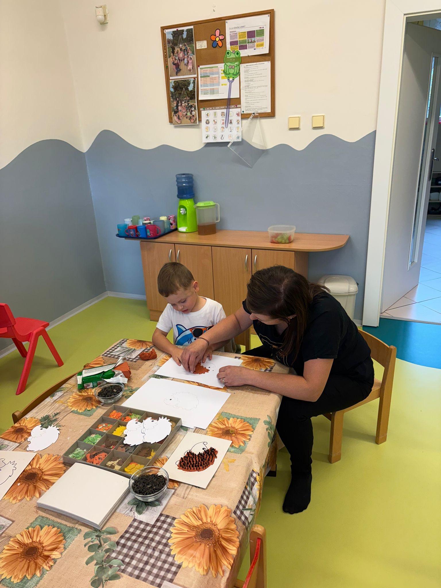 ec9cc2e4-0919-4cc8-9839-763cae5272c2