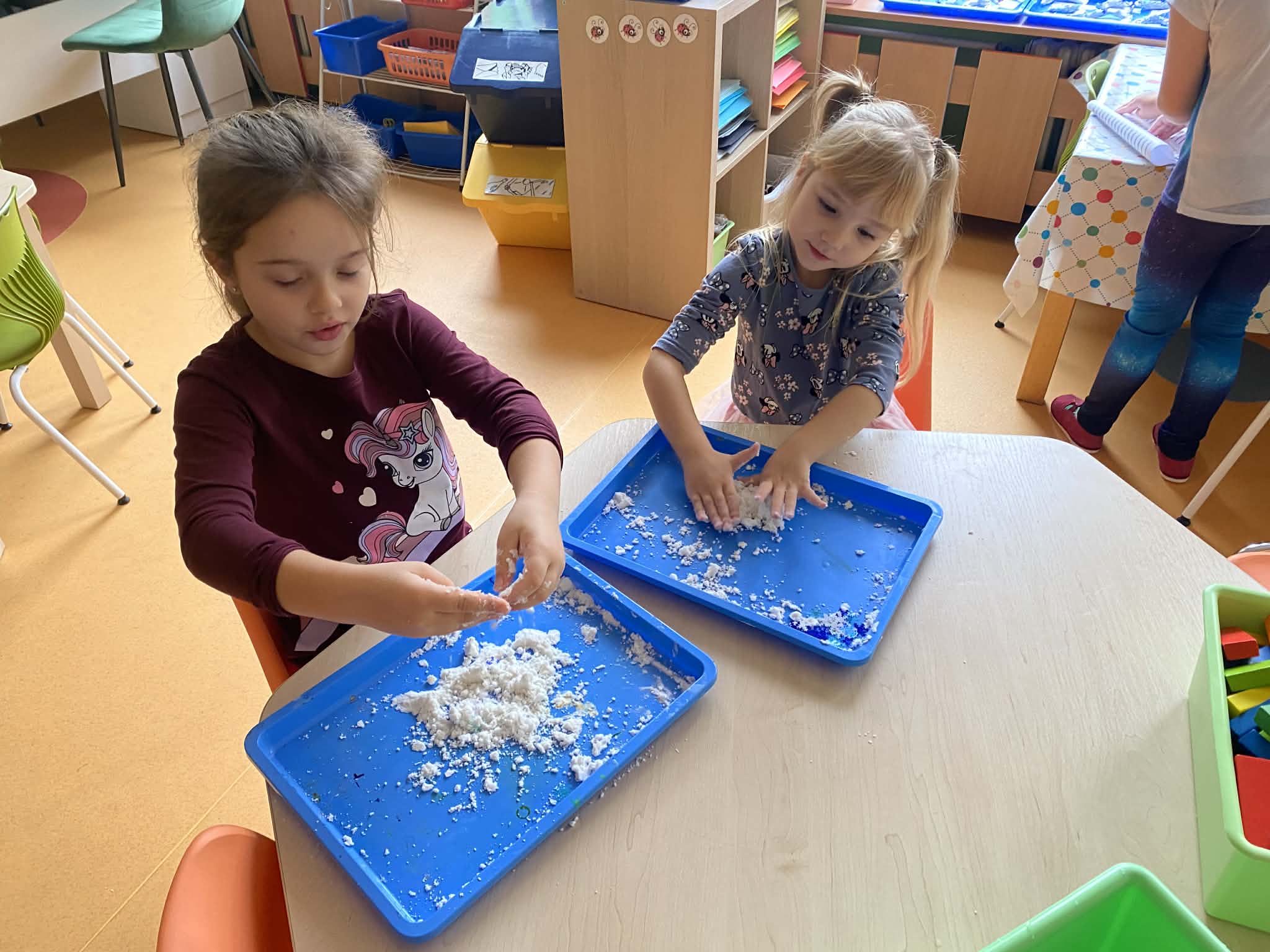 6b984b4a-64ef-45c6-bf5a-7d764d581345