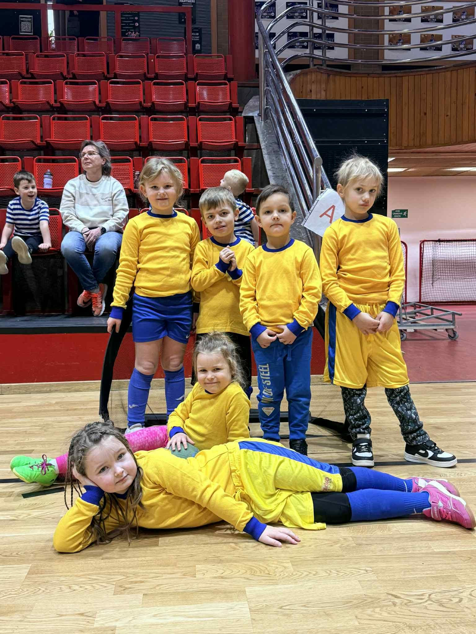 a5abe41f-026d-4c44-8b83-1c9d0de5a451